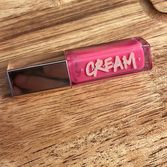 Fenty Beauty Makeup Nwot Fenty Beauty Gloss Bomb Cream Bubble Binge